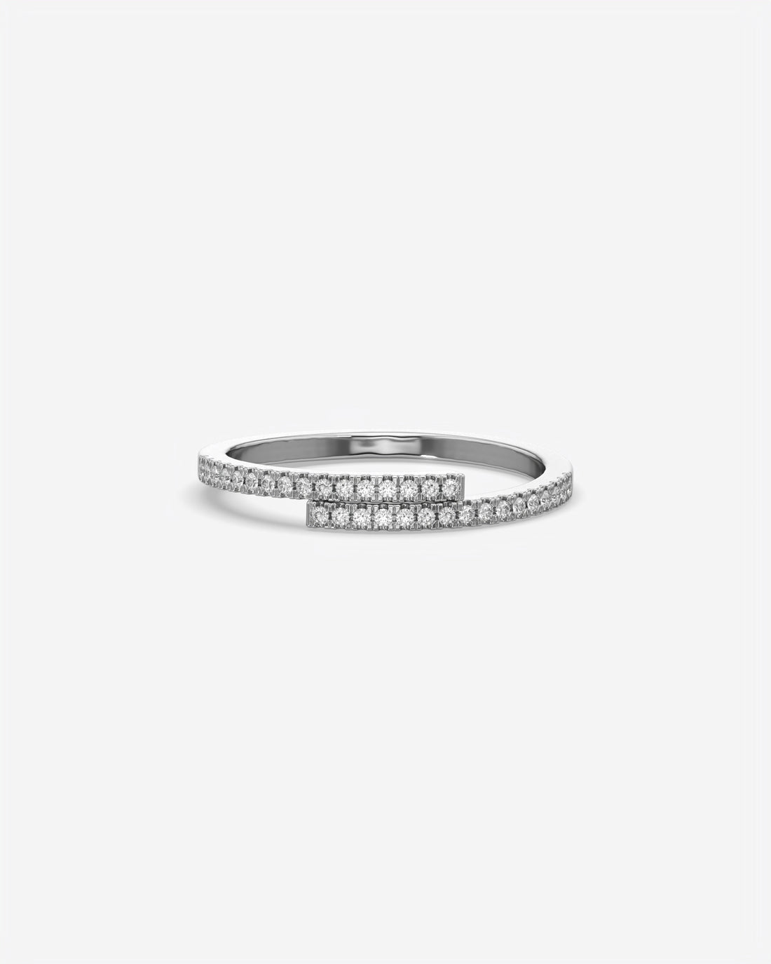 Cross Over Diamond 18K White Gold
